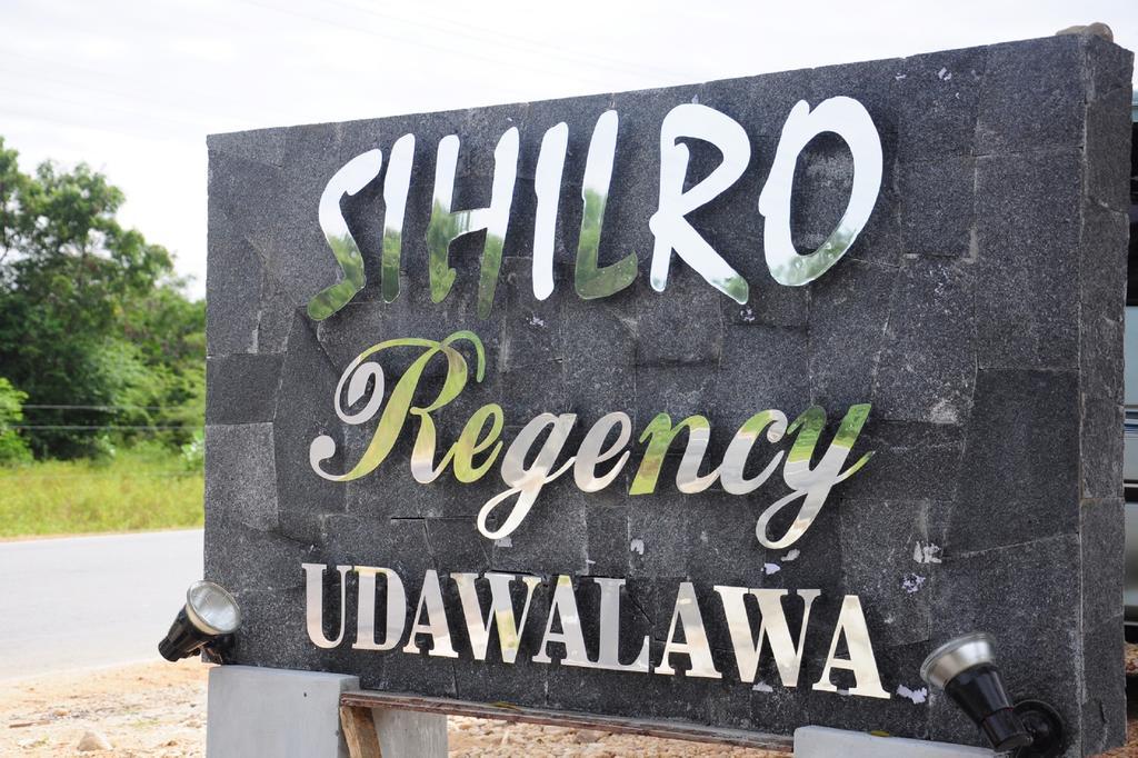 Sihilro Regency Hotel Udawalawe Εξωτερικό φωτογραφία